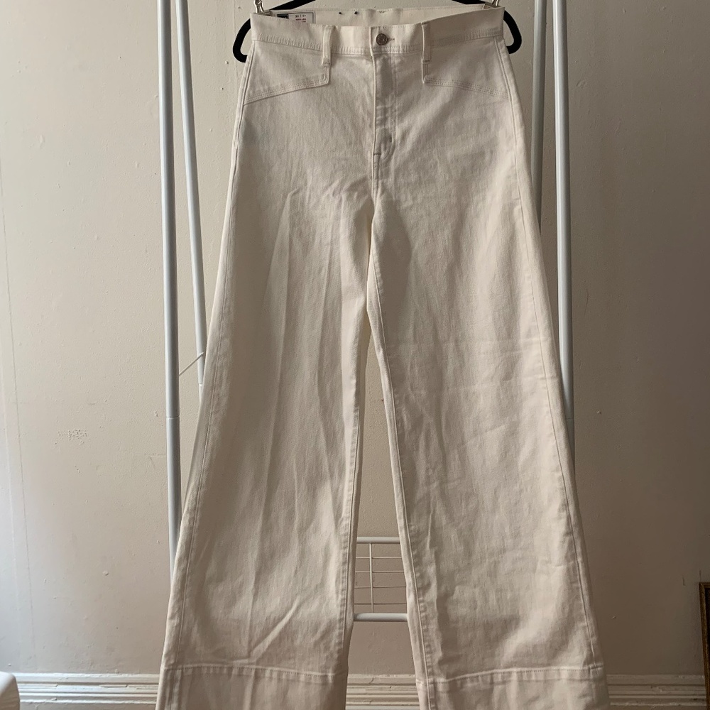 NWOT White Wide Leg Gap Jeans